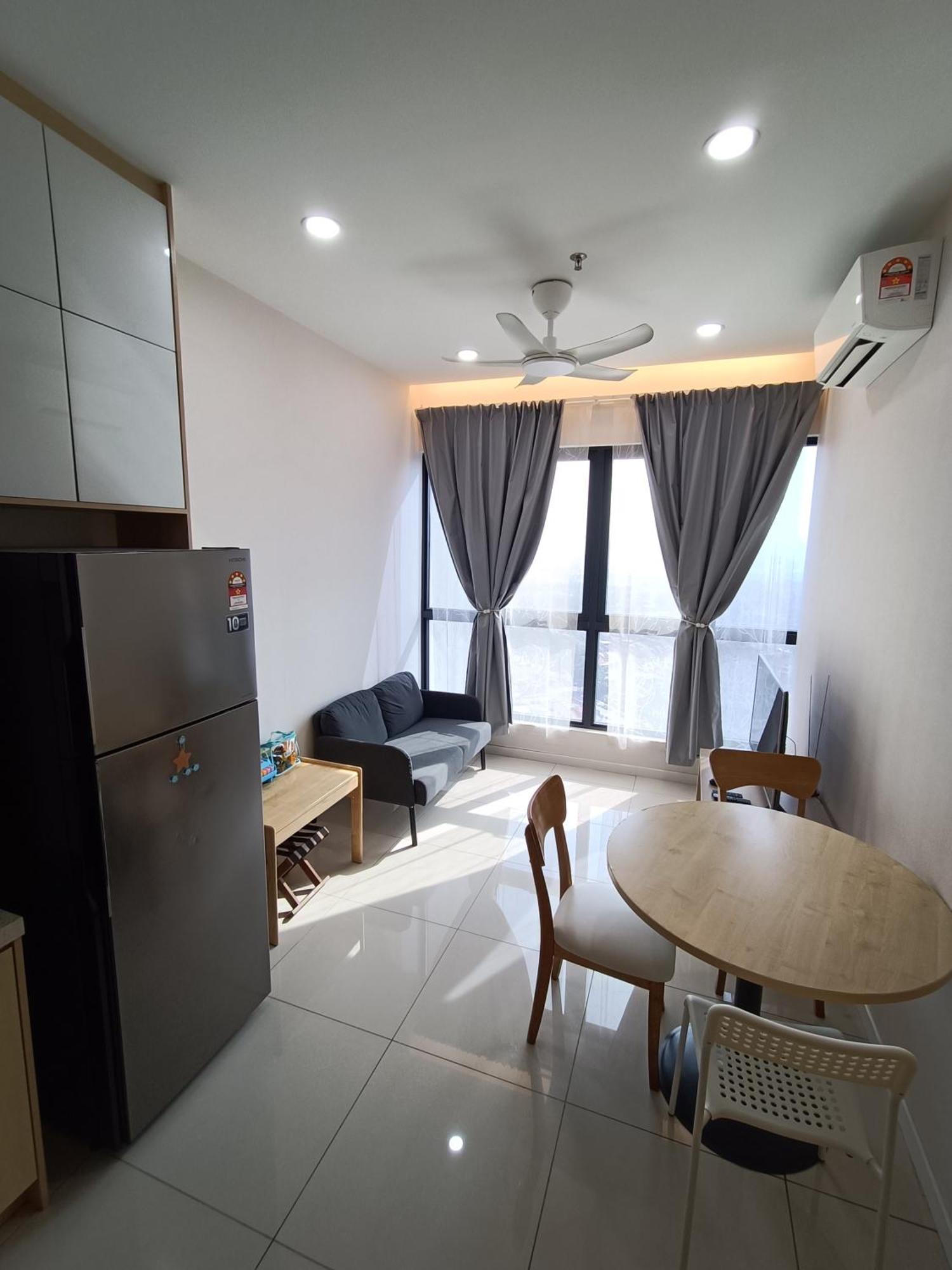 Highpark Suites Kelana Jaya By Kenangan Homes Petaling Jaya Exterior photo